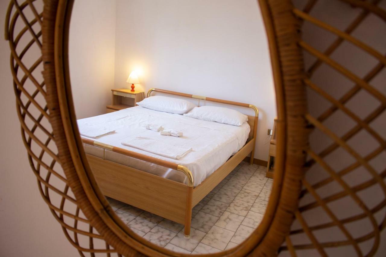 Casa Gelso Apartment Punta Prosciutto Ngoại thất bức ảnh